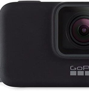 Así de fácil es descubrir los accesorios para GoPro. Funda para cámara GoPro incluye cordón