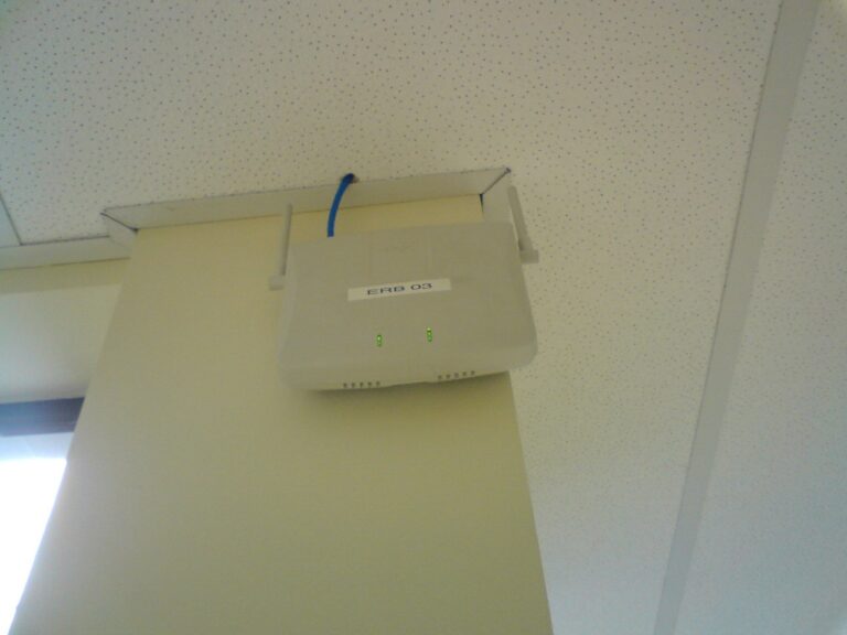 WiFi va lento en casa: causas y c&oacute;mo solucionarlo paso a paso